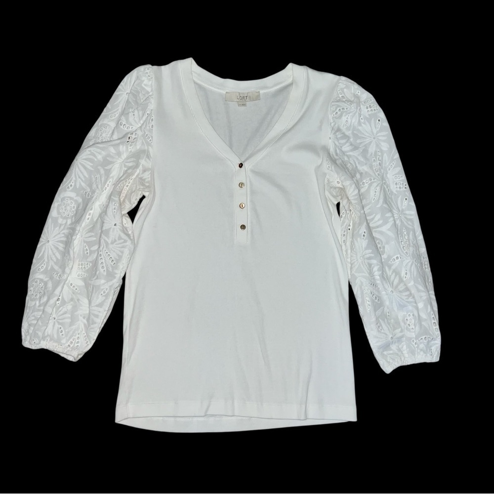 White Eyelet Sleeve Women's Top size Medium